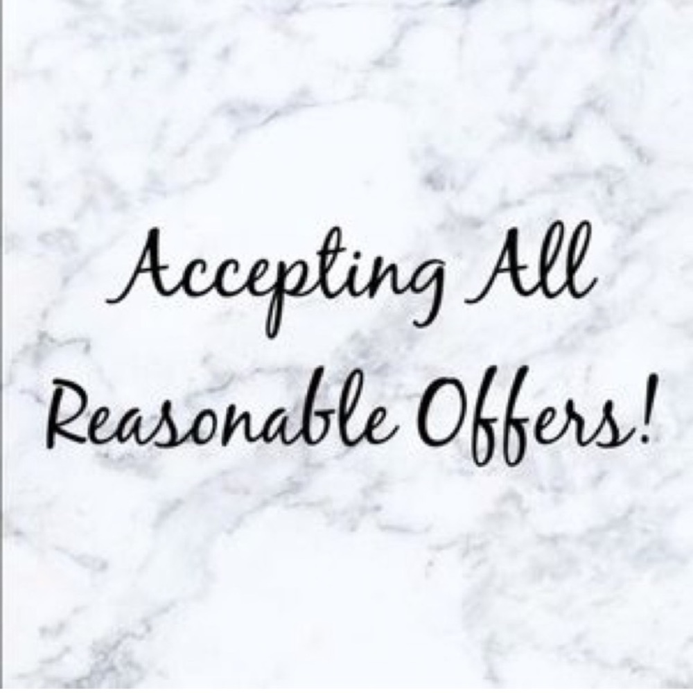 Make an offer! Eager to sell 😃